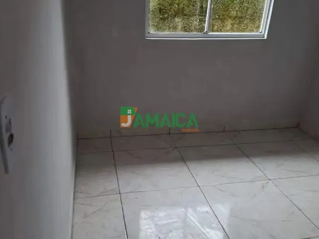 Casa 1 quarto e 1 banheiro, para alugar, no bairro Uberaba em Curitiba