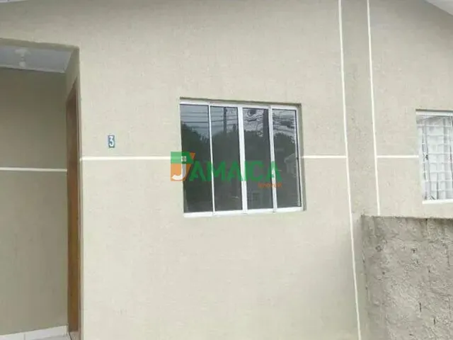 Casa 1 quarto e 1 banheiro, para alugar, no bairro Uberaba em Curitiba