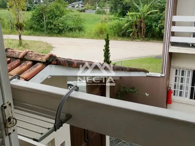 Casa com 68m² 2 quartos e 1 banheiro, à venda, no bairro Balneário Copacabana em Caraguatatuba