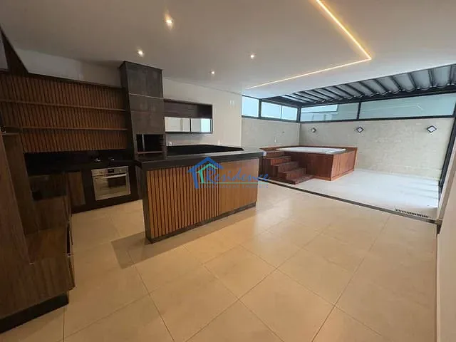Casa com 364m² 3 quartos e 4 banheiros, à venda ou para alugar, no bairro Vila Inglesa em Indaiatuba