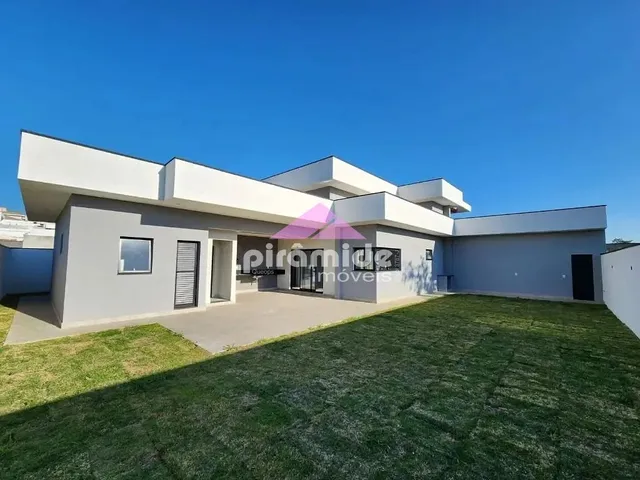 Casa com 536m² 4 quartos e 4 banheiros, à venda, no bairro Vila Paraíso em Caçapava