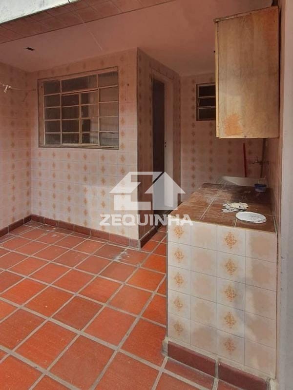 Casa, 3 quartos, 139 m² - Foto 2