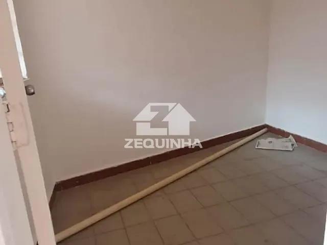 Casa com 150m² 3 quartos e 2 banheiros, à venda, no bairro Vila Campesina em Osasco