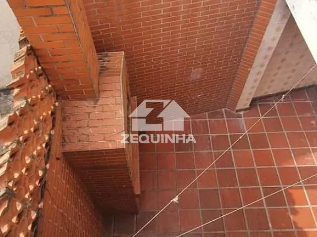 Casa com 150m² 3 quartos e 2 banheiros, à venda, no bairro Vila Campesina em Osasco