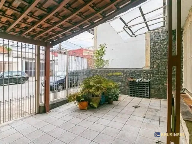 Casa 3 quartos e 1 banheiro, à venda, no bairro Santo Antônio em São Caetano do Sul