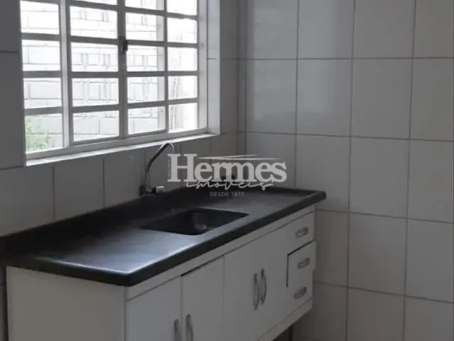 Casa com 250m² 2 quartos e 2 banheiros, para alugar, no bairro João Aranha em Paulínia