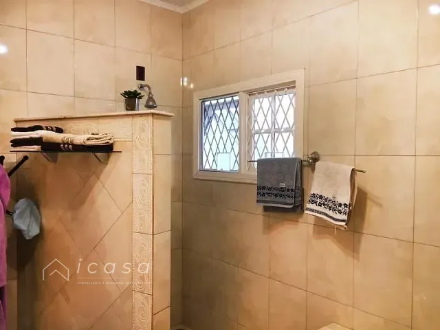 Casa com 359m² 3 quartos e 2 banheiros, à venda, no bairro Centro em Caçapava