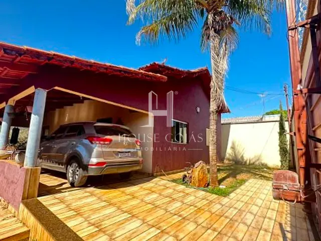 Casa 3 quartos e 3 banheiros, à venda, no bairro Setor Estrela Dalva em Goiânia