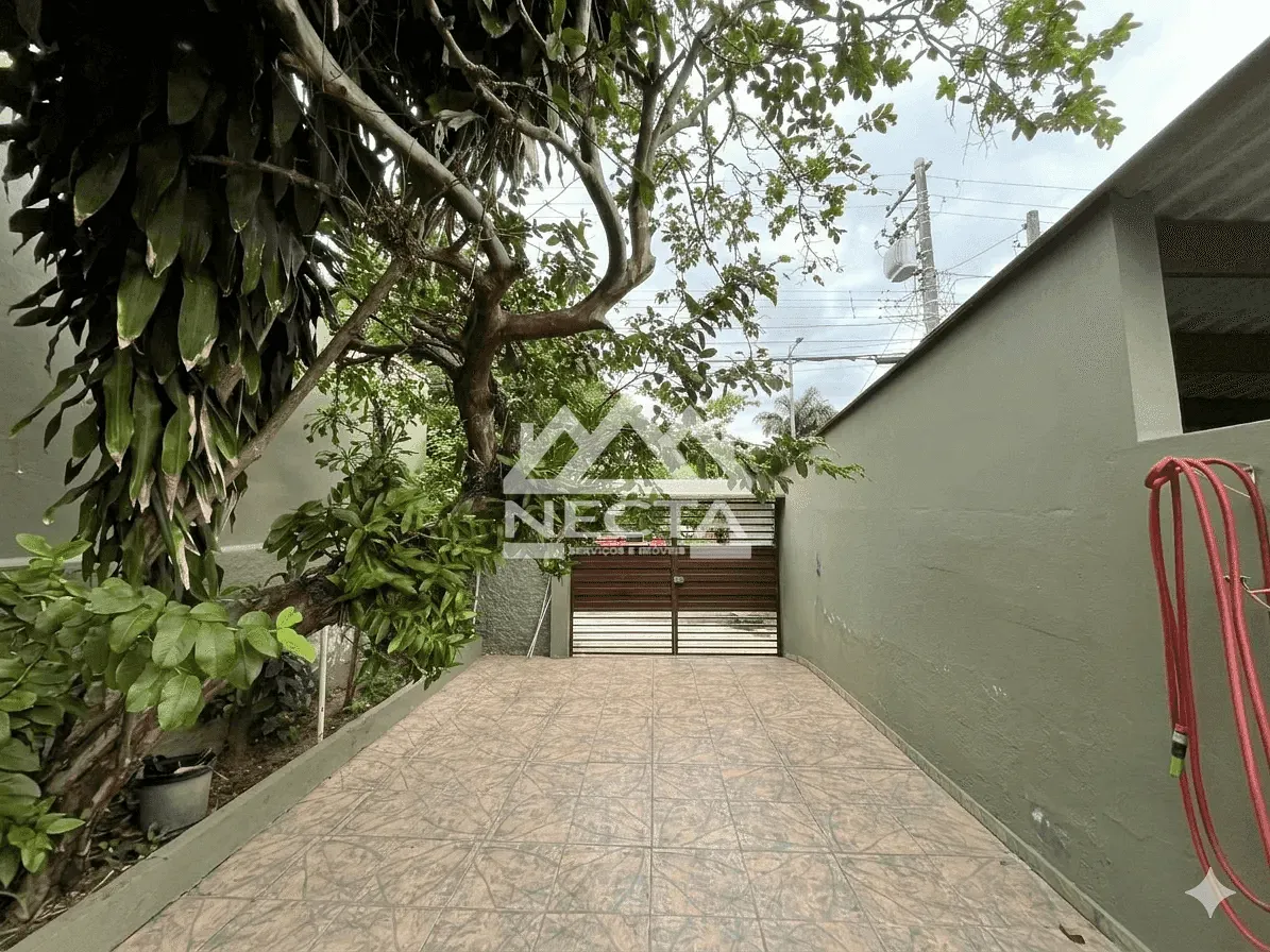 Casa, 5 quartos, 191 m² - Foto 2