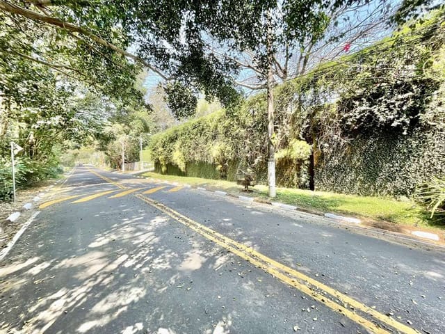 Casa com 2535m² 4 quartos e 6 banheiros, à venda, no bairro Chácara Vale do Rio Cotia em Carapicuíba