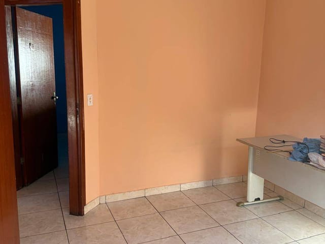 Casa 4 quartos e 1 banheiro, à venda, no bairro Nova Capital em Porto Nacional