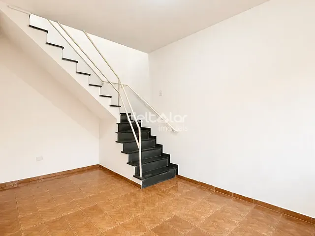 Casa com 70m² 2 quartos e 2 banheiros, para alugar, no bairro Piratininga (Venda Nova) em Belo Horizonte