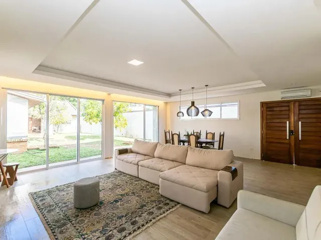 Casa com 533m² 3 quartos e 1 banheiro, à venda, no bairro Campina do Siqueira em Curitiba