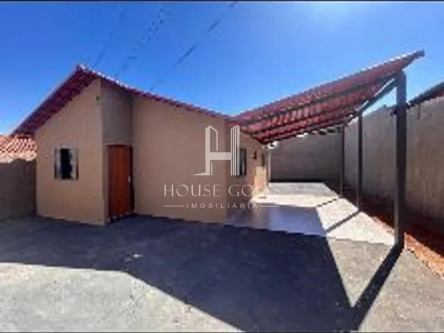 Casa com 225m² 2 quartos e 1 banheiro, à venda, no bairro Residencial Lago Azul II em Goianira