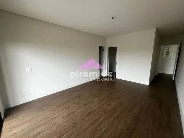 Casa com 501m² 4 quartos e 2 banheiros, à venda, no bairro Urbanova em São José Dos Campos
