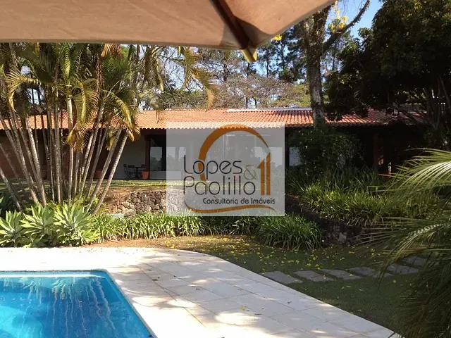Casa com 6m² 5 quartos e 7 banheiros, à venda, no bairro Vila Santista em Atibaia