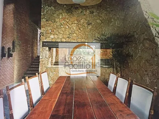 Casa com 6m² 5 quartos e 7 banheiros, à venda, no bairro Vila Santista em Atibaia
