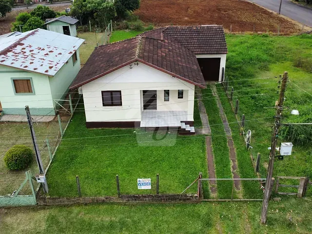 Casa 2 quartos e 1 banheiro, à venda, no bairro Teutonia em Teutônia