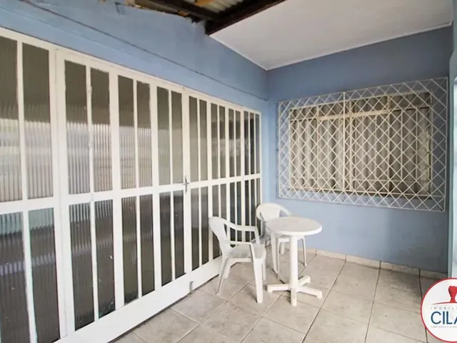 Casa 2 quartos e 1 banheiro, para alugar, no bairro Rebouças em Curitiba