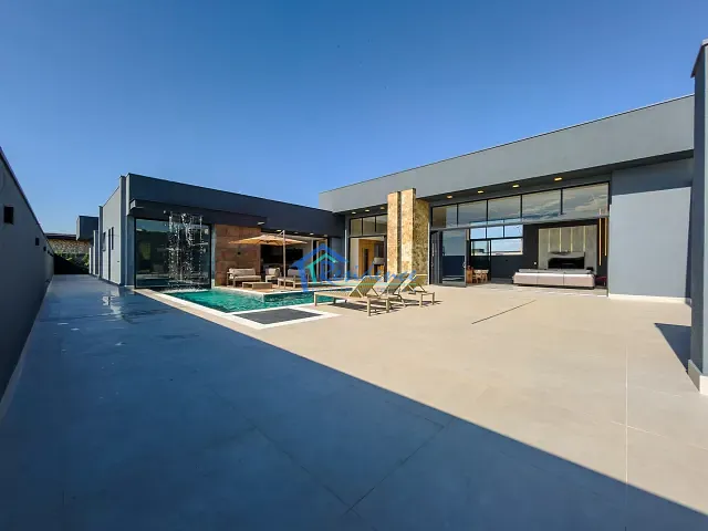 Casa com 1252m² 4 quartos e 7 banheiros, à venda, no bairro Quintas da Terracota em Indaiatuba