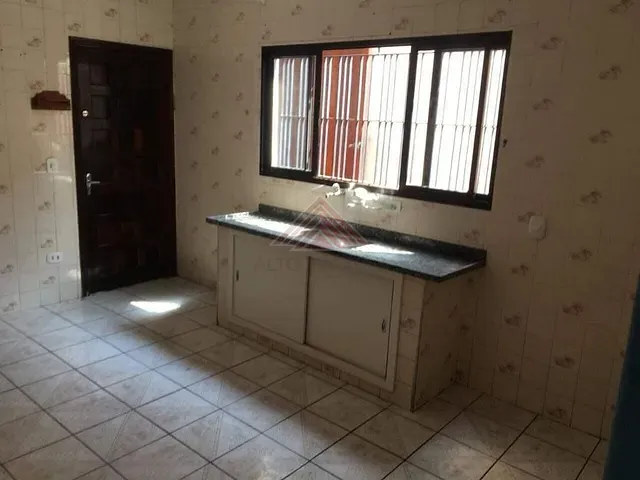 Casa com 158m² 5 quartos e 2 banheiros, à venda, no bairro Jardim Sônia Maria em Mauá