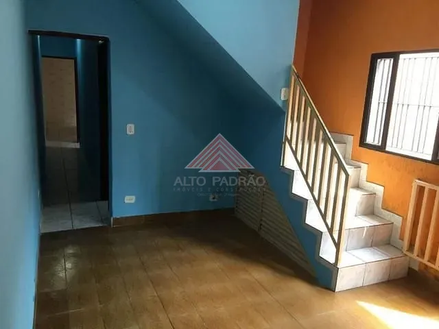 Casa com 158m² 5 quartos e 2 banheiros, à venda, no bairro Jardim Sônia Maria em Mauá
