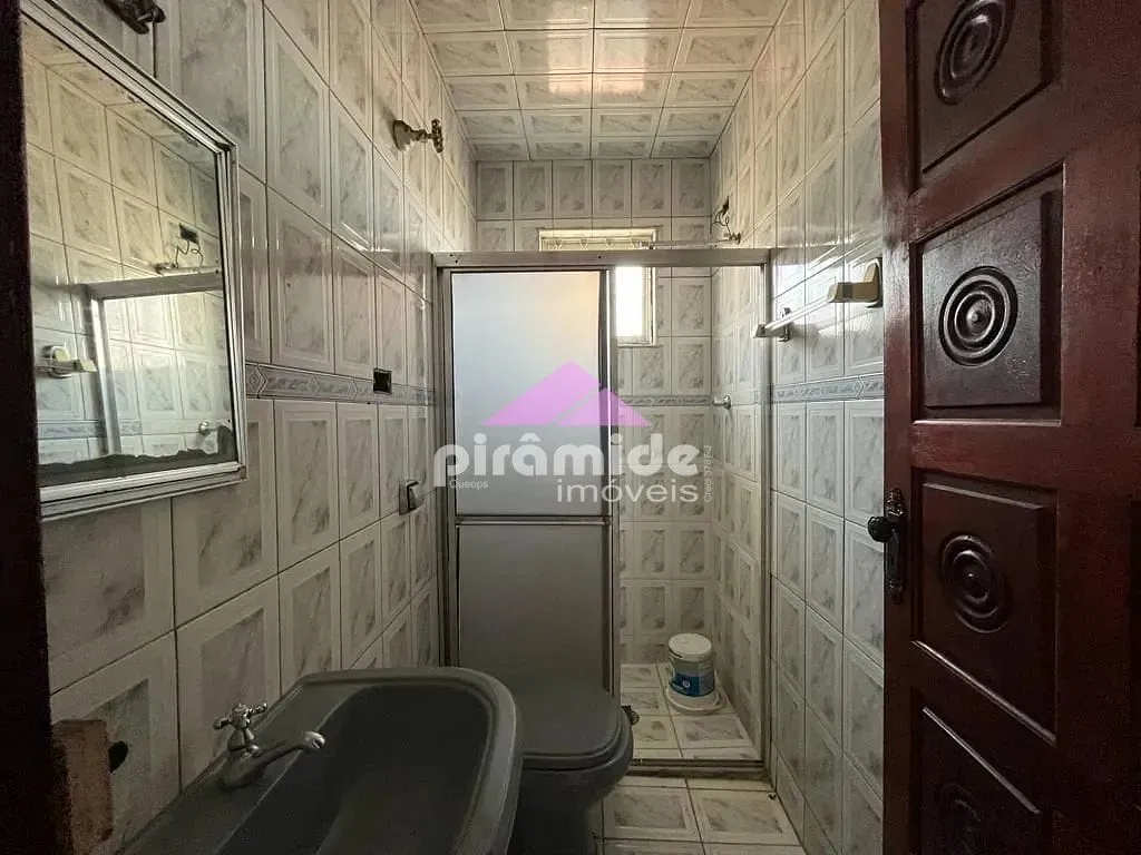 Casa, 8 quartos, 197 m² - Foto 6