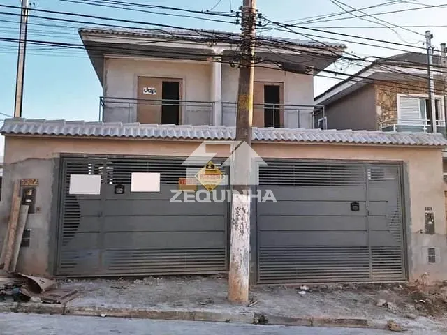 Casa com 125m² 3 quartos e 4 banheiros, à venda, no bairro Umuarama em Osasco
