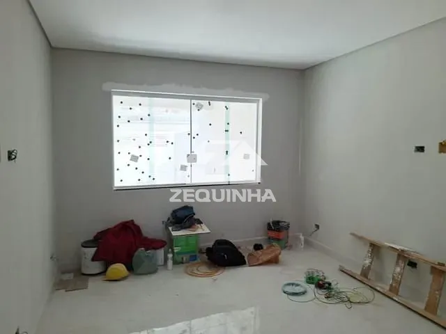 Casa com 125m² 3 quartos e 4 banheiros, à venda, no bairro Umuarama em Osasco