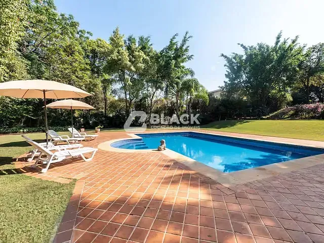 Casa com 3060m² 5 quartos e 7 banheiros, à venda ou para alugar, no bairro Condomínio Fazenda Vila Real de Itu em Itu