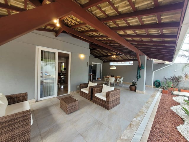 Casa com 419m² 4 quartos e 4 banheiros, à venda, no bairro Jaguaribe em Salvador