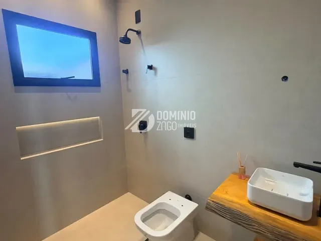 Casa com 260m² 3 quartos e 3 banheiros, à venda, no bairro Conjunto Manoel Mendes em Uberaba