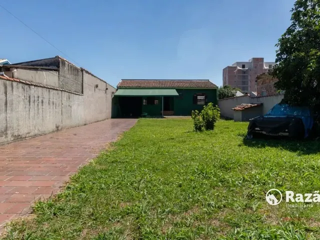 Casa 4 quartos e 1 banheiro, para alugar, no bairro Fanny em Curitiba