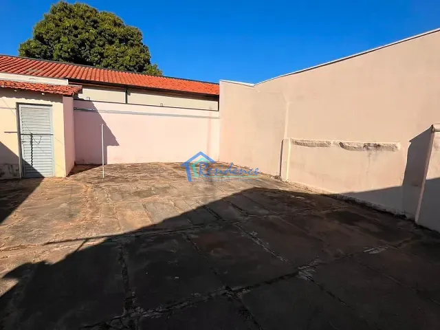 Casa com 220m² 2 quartos e 1 banheiro, para alugar, no bairro Cidade Nova II em Indaiatuba