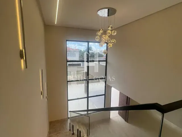 Casa 4 quartos e 5 banheiros, à venda, no bairro Residencial Recanto do Cerrado em Aparecida de Goiânia