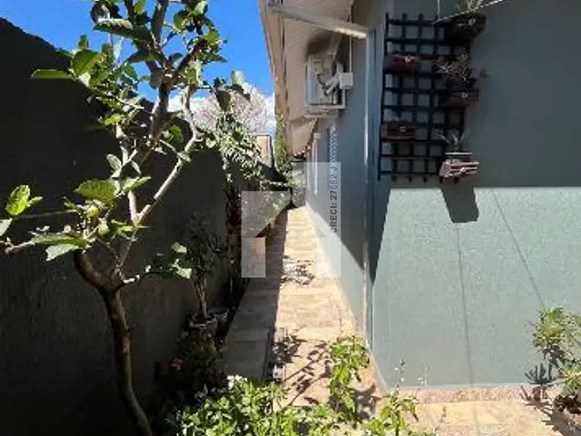 Casa com 200m² 3 quartos e 2 banheiros, à venda, no bairro Residencial Santa Helena em Itupeva