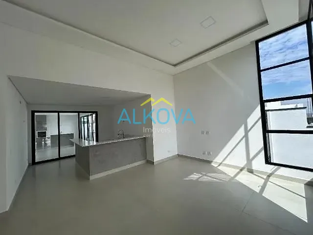 Casa com 275m² 3 quartos e 4 banheiros, à venda, no bairro Loteamento Floresta em São José dos Campos