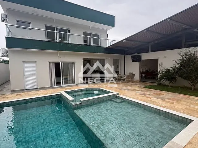 Casa com 384m² 4 quartos e 5 banheiros, à venda, no bairro Mar Verde II em Caraguatatuba