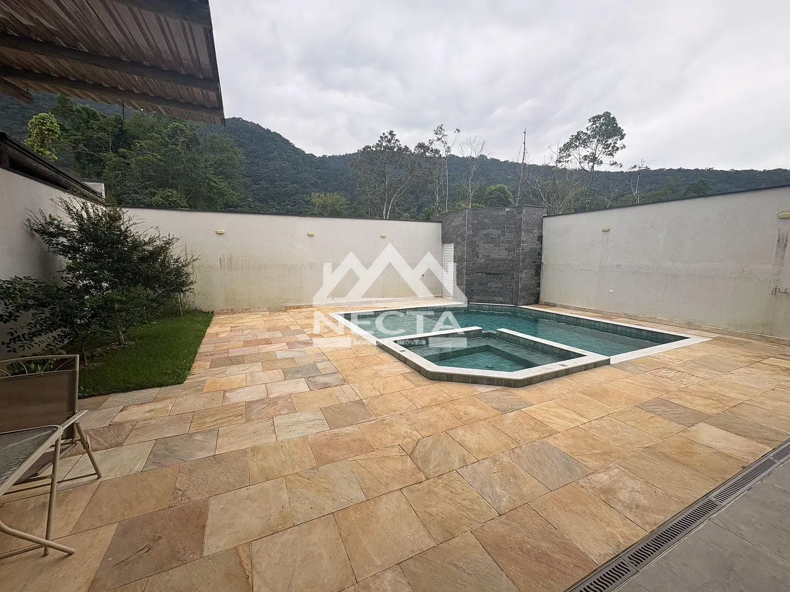 Casa, 4 quartos, 312 m² - Foto 34