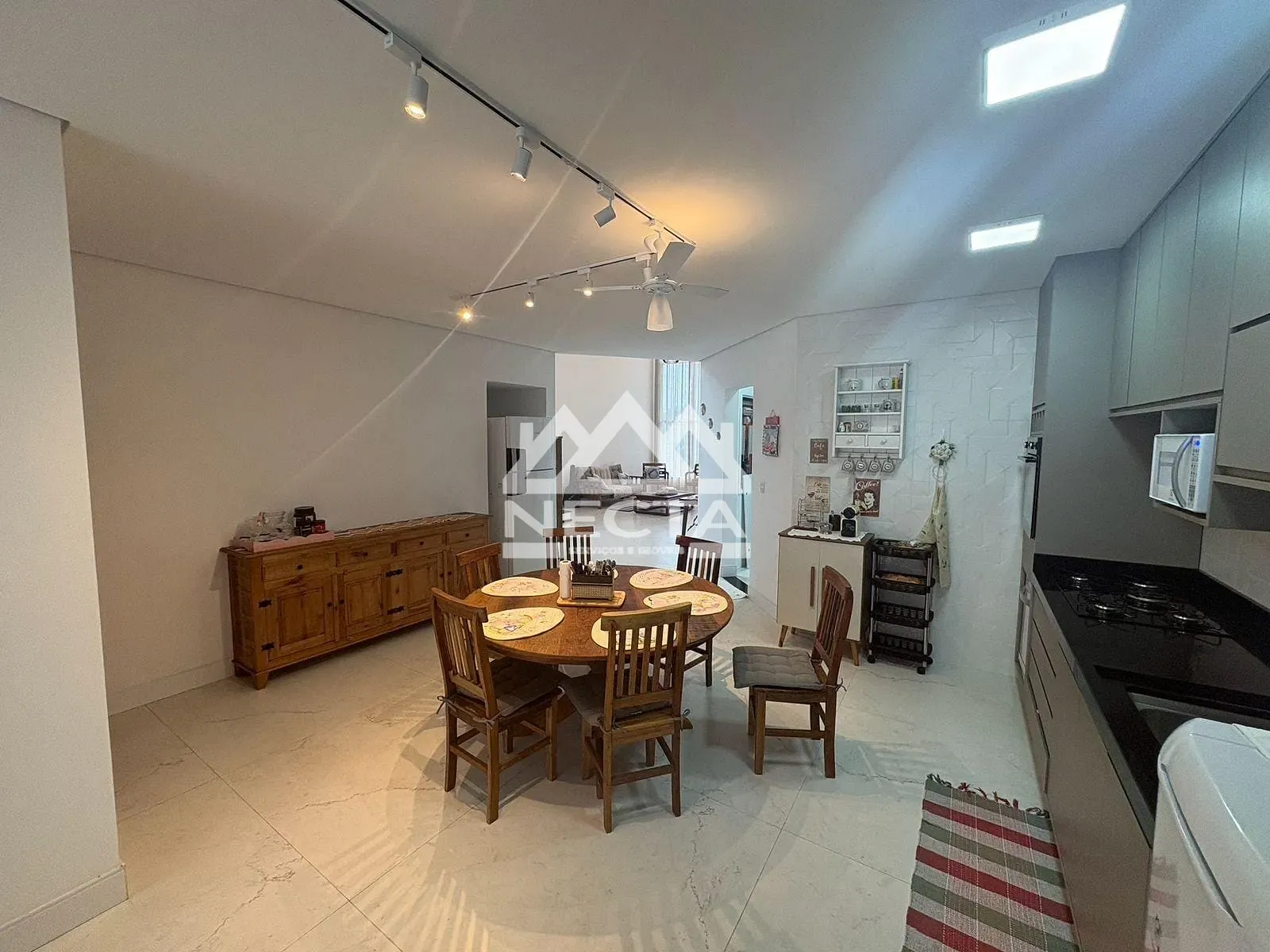 Casa, 4 quartos, 312 m² - Foto 4