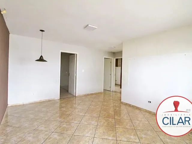 Casa 3 quartos e 1 banheiro, para alugar, no bairro Bairro Alto em Curitiba