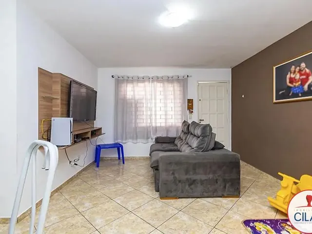 Casa 3 quartos e 1 banheiro, para alugar, no bairro Bairro Alto em Curitiba