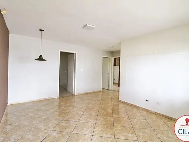 Casa 3 quartos e 1 banheiro, para alugar, no bairro Bairro Alto em Curitiba