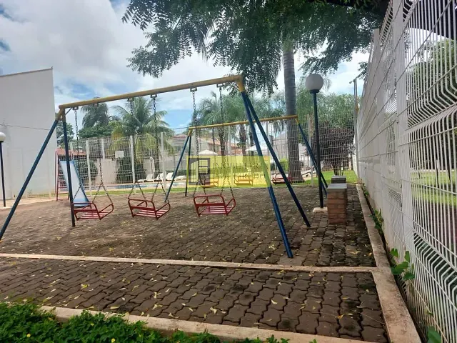 Casa com 200m² 3 quartos e 3 banheiros, para alugar, no bairro Higienópolis em São José do Rio Preto