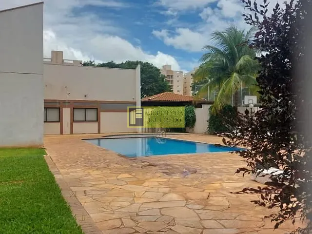 Casa com 200m² 3 quartos e 3 banheiros, para alugar, no bairro Higienópolis em São José do Rio Preto