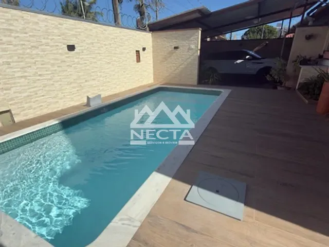 Casa com 360m² 3 quartos e 2 banheiros, à venda, no bairro Indaiá em Caraguatatuba