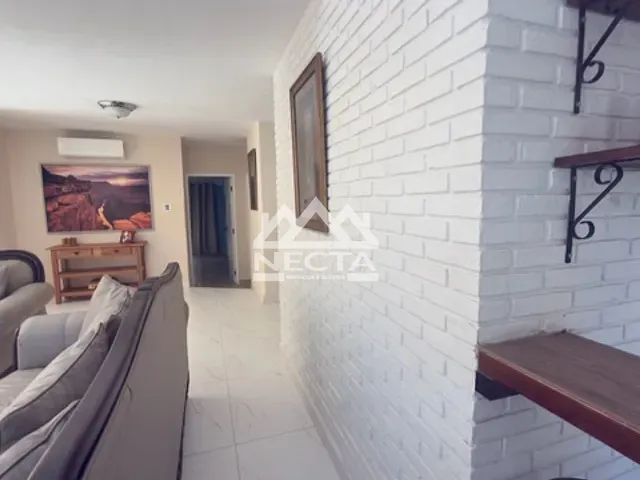 Casa com 360m² 3 quartos e 2 banheiros, à venda, no bairro Indaiá em Caraguatatuba