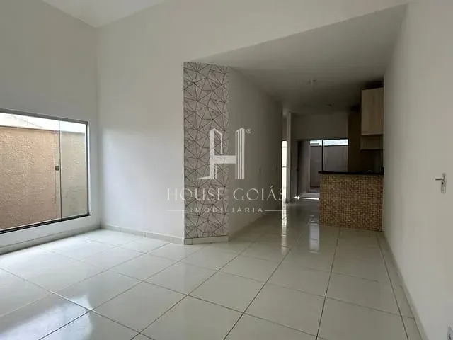 Casa com 180m² 3 quartos e 2 banheiros, à venda, no bairro Jardim das Hortências em Aparecida de Goiânia