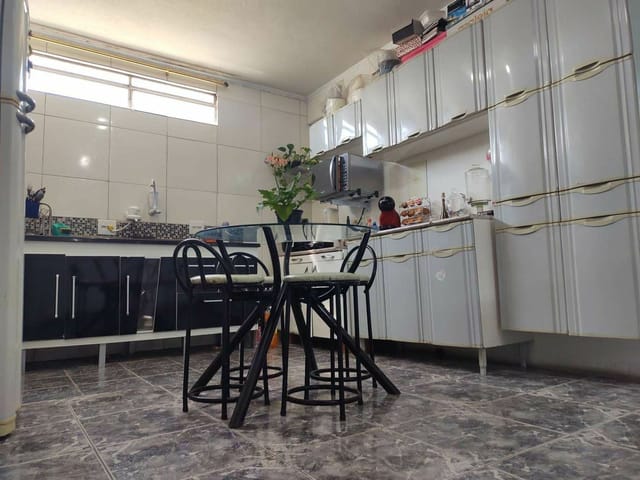 Casa 3 quartos e 10 banheiros, à venda, no bairro Nova Gerty em São Caetano do Sul