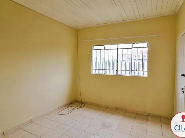 Casa 3 quartos e 1 banheiro, para alugar, no bairro Maria Antonieta em Pinhais